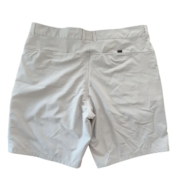 The North Face Men's Size 38 Meld Grey Rolling Sun FlashDry Shorts - Picture 6 of 13